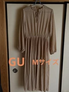 GU ジーユー　シフォンプリーツワンピース　インナー付き　Mサイズ