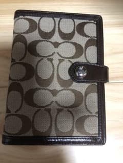 のぶ様専用　COACH コーチ通帳ケースのサムネイル