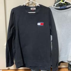 TOMMY JEANS トレーナーのサムネイル
