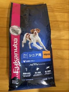 Eukanuba シニア用 中型犬用 13.5kg ドッグフード - メルカリ