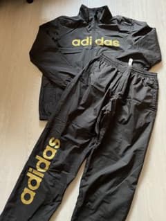 adidas ウィンドブレーカー上下セットのサムネイル
