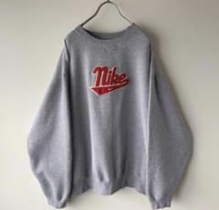 Nike スウェット グレー レッド 刺繍ロゴのサムネイル