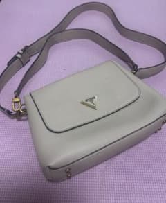 GUESS ショルダーバッグ ピンクのサムネイル
