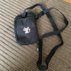 Wachifield スマホショルダーバッグ ブラックのサムネイル