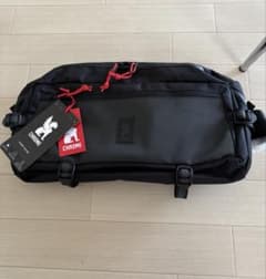 新品　防水CHROME ブラック メッセンジャーバッグ　大きめサイズのサムネイル