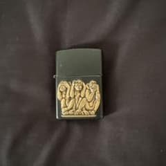 Zippo 三猿 デザイン ブラックマット オイルライター 本体のサムネイル