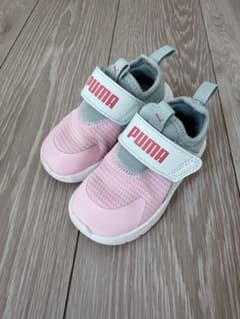 PUMA キッズ スニーカー ピンク 14cmのサムネイル