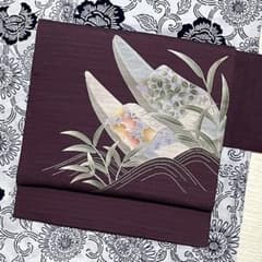 京紫色◇絽友禅夏帯 舟と秋草の名古屋帯 小難あり 京紫色◇絽友禅夏帯 舟と秋草の名古屋帯 小難あり - メルカリ