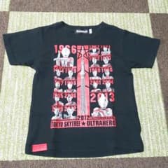 ウルトラマン　スカイツリーTシャツのサムネイル