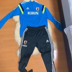 adidas 日本代表 トレーニングウェアのサムネイル