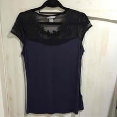 H&M フラワーカットソーのサムネイル