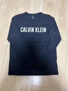 カルバンクライン　ロングTシャツのサムネイル