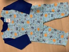 新品未使用　パジャマ　アンパンマン　サイズ95のサムネイル