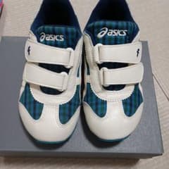 ほぼ未使用】ファミリア×アシックス スニーカー 18.0cm 記名無 - メルカリ