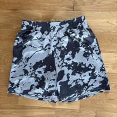 Under Armour アンダーアーマー ハーフパンツ 140のサムネイル