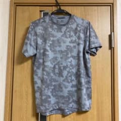 アンダーアーマー　Tシャツ　トレーニングシャツのサムネイル