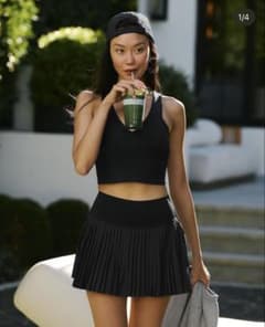 alo ブラック プリーツスカート - メルカリ