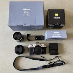 Nikon Z fc 28/2.8 SE Kit + ズームレンズのサムネイル