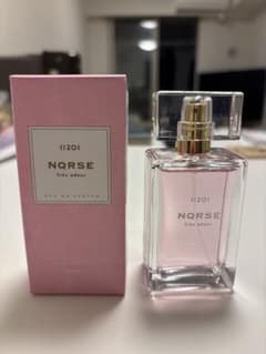 11201 NQRSE Très odeur オードパルファム 50ml - メルカリ