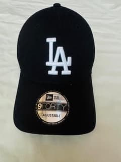 NEW ERA 9FORTY LAロゴ キャップ ブラックのサムネイル