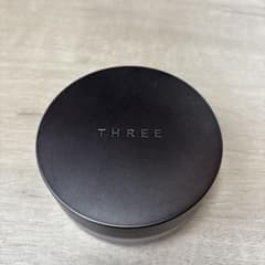 値下げTHREE アドバンスシリアルスムースオペレータールースパウダー02のサムネイル