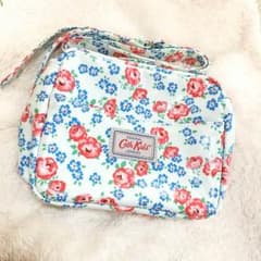 ★新品★キャスキッドソン キッズ ポシェット(ショルダーバッグ)のサムネイル