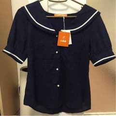 「新品」Fint セーラー風ブラウスのサムネイル