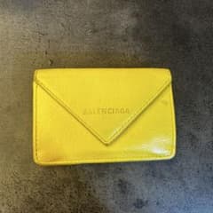 BALENCIAGA バレンシアガ 三つ折り財布 イエロー 総柄 BALENCIAGA バレンシアガ イエロー 三つ折り財布 - メルカリ