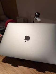 Apple MacBook Air 13インチ (2018) i5 128GBのサムネイル