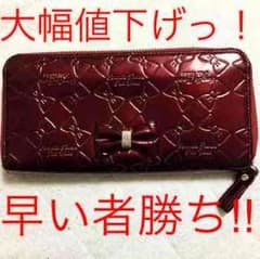 本日のみ！大幅値下げ✨サマンサタバサ 長財布のサムネイル
