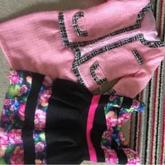 キャバスーツとミニドレスのサムネイル
