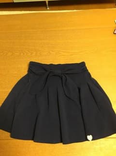 スカートのサムネイル