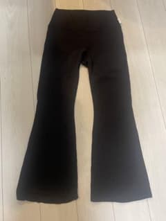 SUKALA(スカーラ)ベーシックリブフレアパンツ ブラック、L - メルカリ