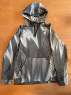 NIKE THERMA フーディー パーカー グレーのサムネイル