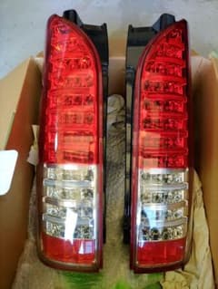 ハイエース ヴァレンティ JEWEL LEDテールランプのサムネイル