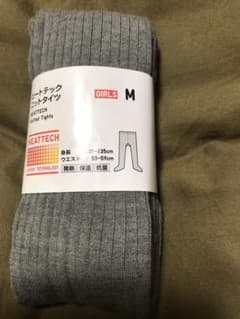 ユニクロタイツ125〜135  新品のサムネイル