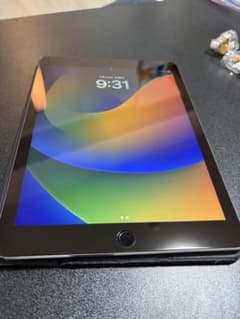Apple iPad pro 9.7インチ256GB A1673 本体 ブラック - メルカリ