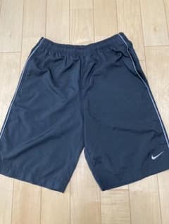 NIKE ハーフパンツ　Mサイズのサムネイル
