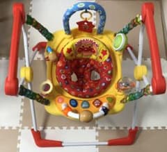 【スヌーピー様専用】アンパンマン　ベビージャンパーのサムネイル