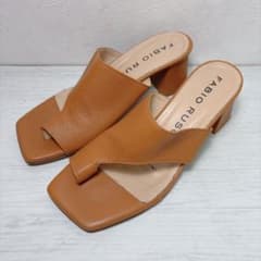 美品】FABIO RUSCONI 35トングサンダル ブラウン - メルカリ