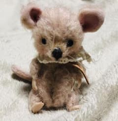 hacodeco様 ねずみ　ピンクねずみ　作家　※ 指１本破損あり hacodeco様 ねずみ ピンクねずみ 作家 ※ 指1本破損あり - メルカリ