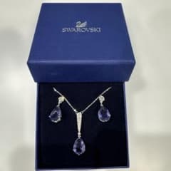 Swarovski ネックレス・ピアス セットのサムネイル