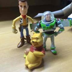 ディズニーキャラクターフィギュアのサムネイル