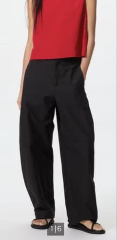 【タグ付き】UNIQLO ジャージーバレルレッグパンツ BLACK / X Sのサムネイル