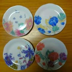 ナルミ　小皿　4枚のサムネイル