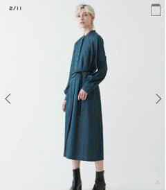 《ぶたまん様専用です》トゥモローランド コレクション ワンピースのサムネイル