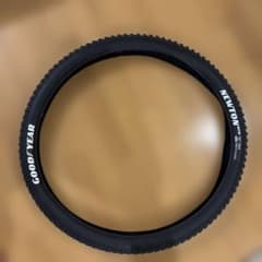 GOODYEAR NEWTON タイヤ２本29x2.5 x1 29x2.4x1 GOODYEAR NEWTON タイヤ2本29x2.5 x1 29x2.4x1 - メルカリ