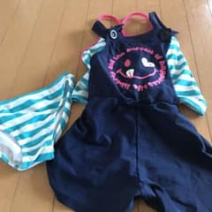 水着3点セットのサムネイル