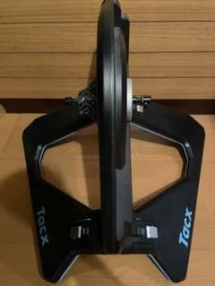 自転車トレーニング機器　　tacxneo2のサムネイル