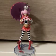 ONE PIECE フィギュア ペローナ - メルカリ